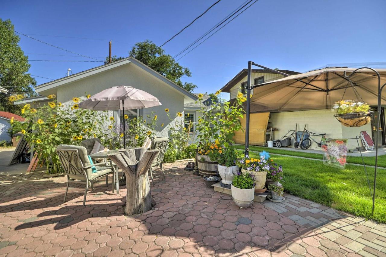 Well-equipped 2 Miles To Rodeo! Holiday home