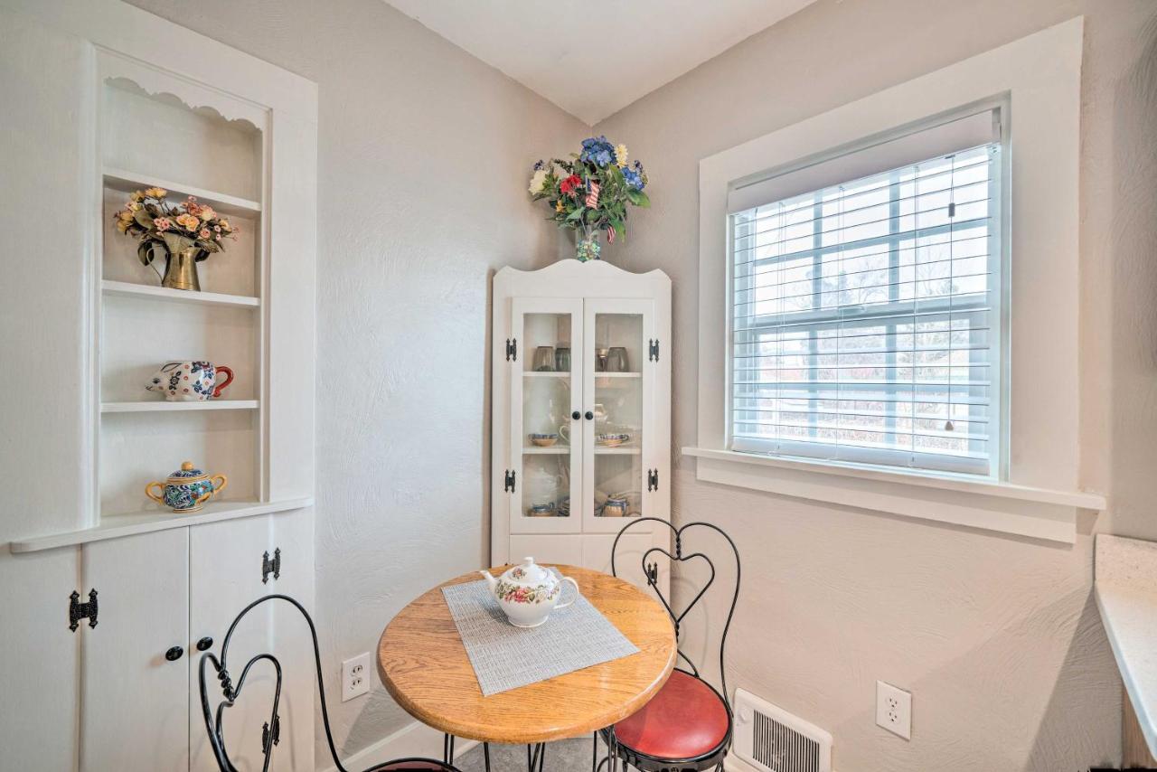 Well-equipped 2 Miles To Rodeo! Holiday home Cody